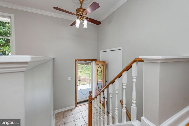 1525 LAKEWOOD DR, Woodbridge, VA 22192