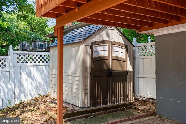 1525 LAKEWOOD DR, Woodbridge, VA 22192