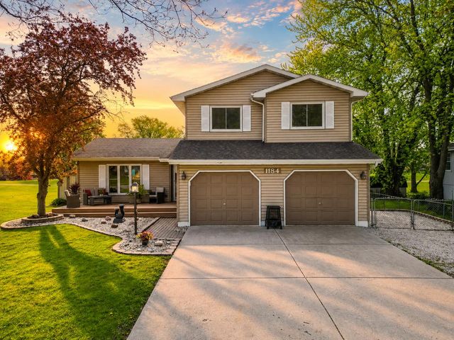1184 Winterhaven Lane, Crown Point, IN 46307