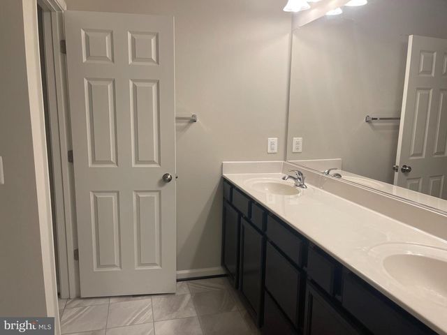 105 PINTANGLE CT, Stephenson, VA 22656