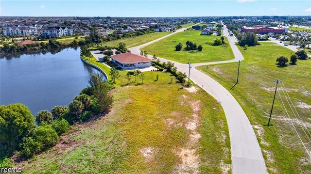 1483 SW 6th TER, Cape Coral, FL 33991