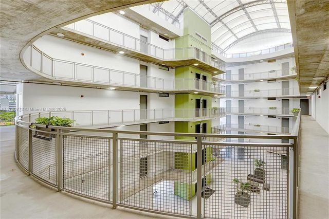 455 NE 25th Street 902, Miami, FL 33137