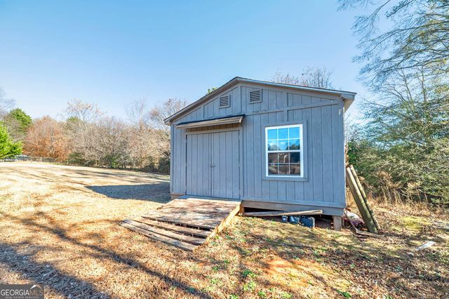 524 Leguin Mill Road, Locust Grove, GA 30248