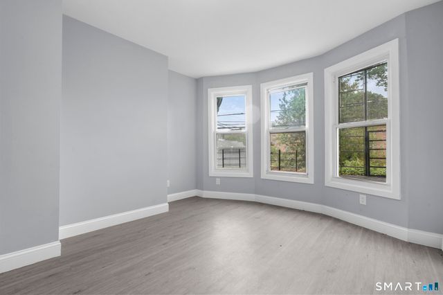 1874 Barnum Avenue 2E, Stratford, CT 06614