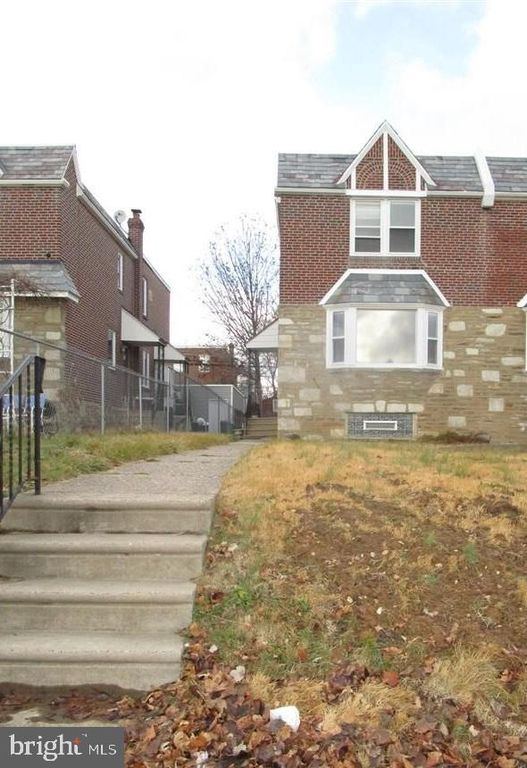 2345 RIPLEY ST, Philadelphia, PA 19152