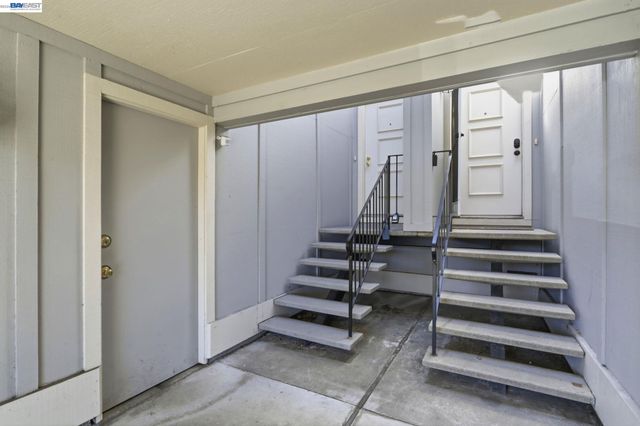 1371 Cherrywood Sq, San Jose, CA 95117