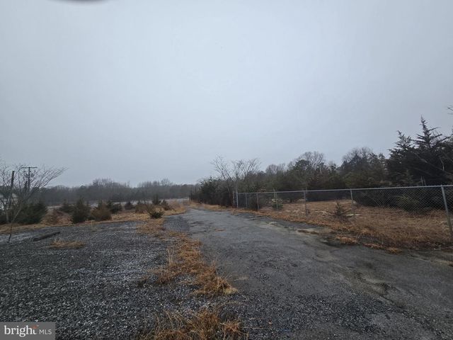 2231 DELSEA DR, Franklinville, NJ 08322