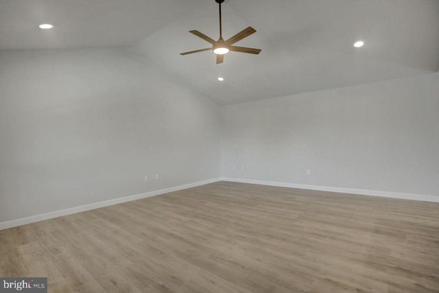 6338 PENN NATIONAL DR, Fayetteville, PA 17222