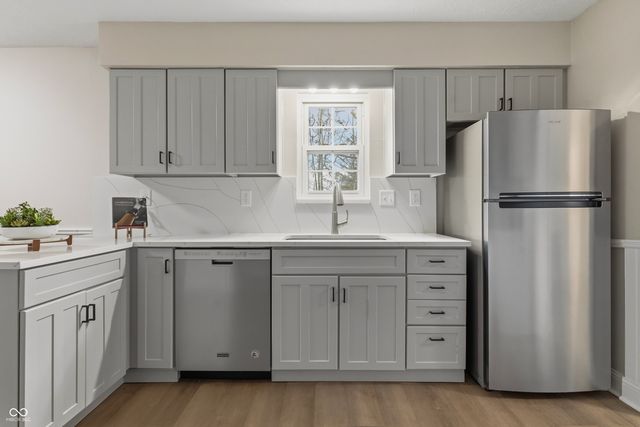 9802 Hamilton Hills Lane, Fishers, IN 46038