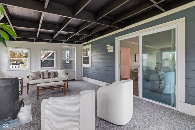 9802 Hamilton Hills Lane, Fishers, IN 46038