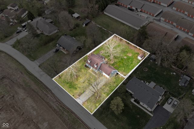 9802 Hamilton Hills Lane, Fishers, IN 46038