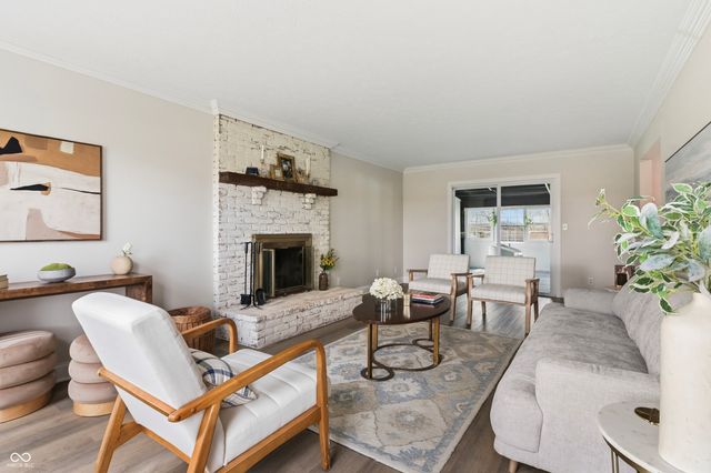 9802 Hamilton Hills Lane, Fishers, IN 46038