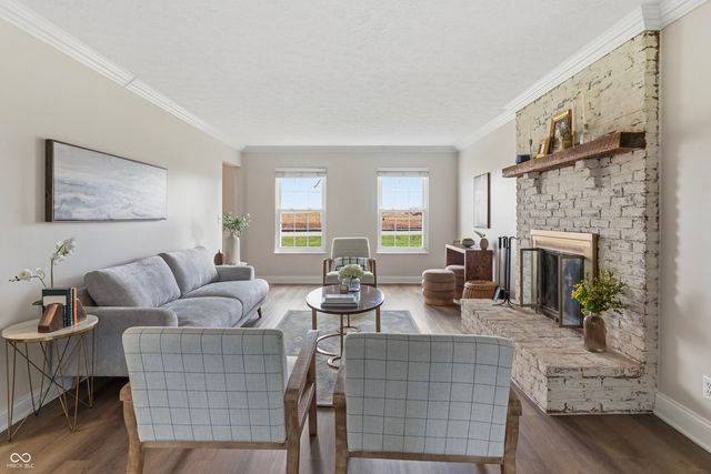 9802 Hamilton Hills Lane, Fishers, IN 46038