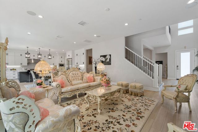 48 Primrose Ct, Montebello, CA 90640