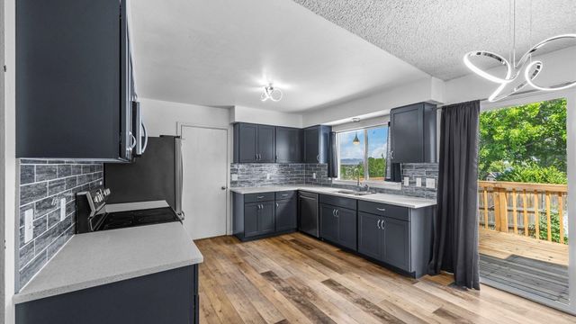 386 Ridge Circle Drive, Grand Junction, CO 81507