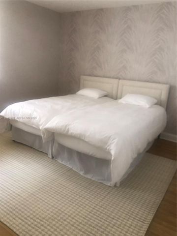 10185 Collins Ave 1016, Bal Harbour, FL 33154