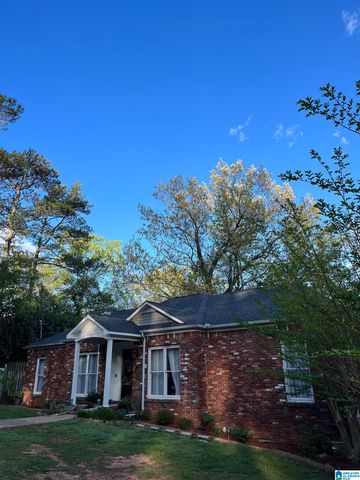 415 YELLOWSTONE DRIVE, Birmingham, AL 35206
