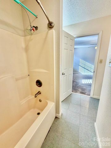 15 Luther Stafford Avenue, Taylorsville, NC 28681