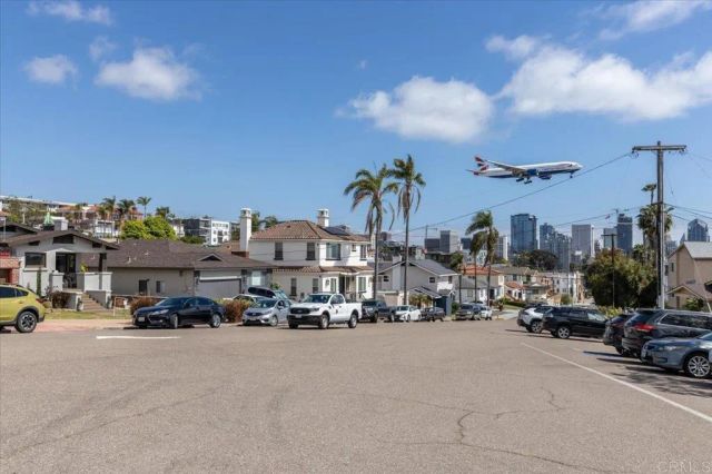 2453 Curlew St, San Diego, CA 92102