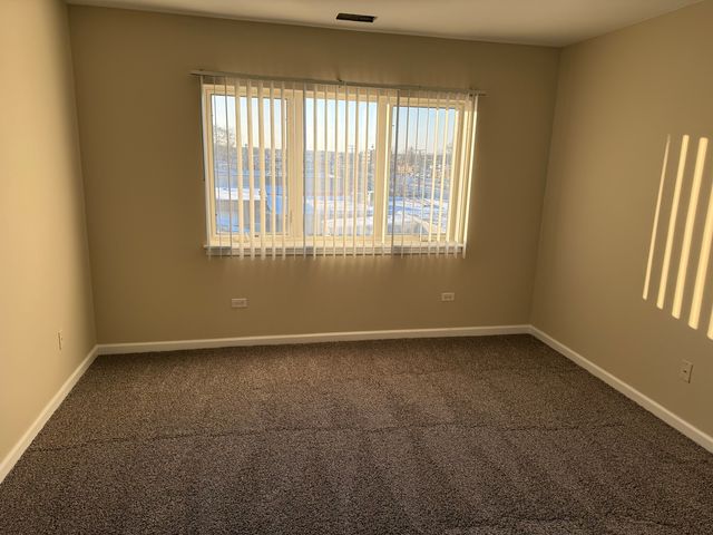 5119 159th Street 3NW, Oak Forest, IL 60452