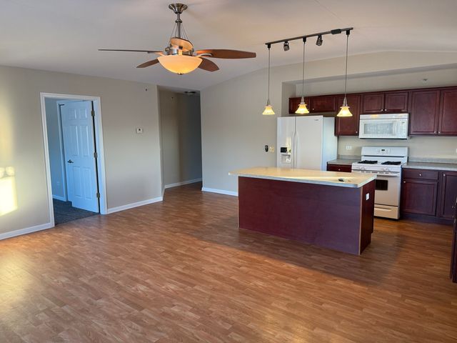 5119 159th Street 3NW, Oak Forest, IL 60452