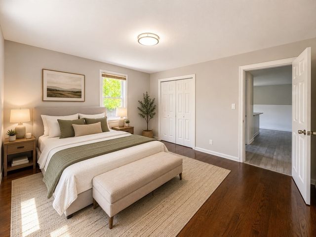 4 Wolfe St, Springfield, MA 01020