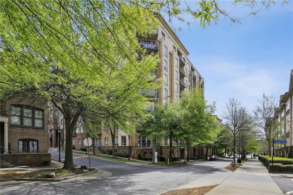 711 Cosmopolitan Avenue NE 102, Atlanta, GA 30324