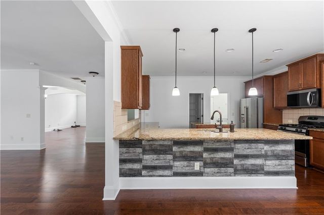2080 Redbarn Court, Cumming, GA 30040