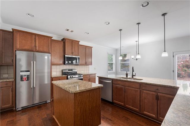 2080 Redbarn Court, Cumming, GA 30040
