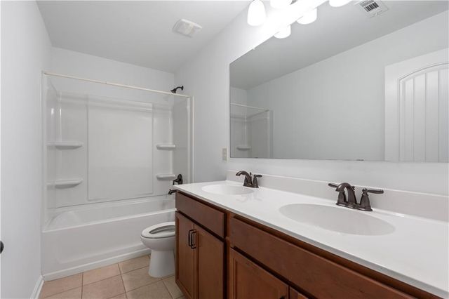 2080 Redbarn Court, Cumming, GA 30040