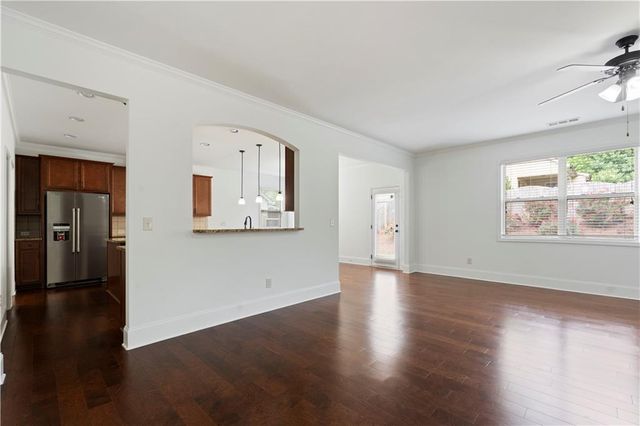 2080 Redbarn Court, Cumming, GA 30040