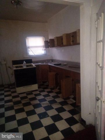 5441 FLORENCE AVE, Philadelphia, PA 19143