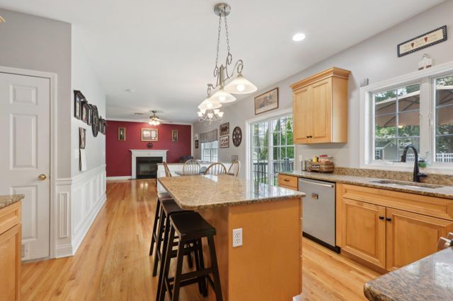 27 Lindbergh Lane, New City, NY 10956
