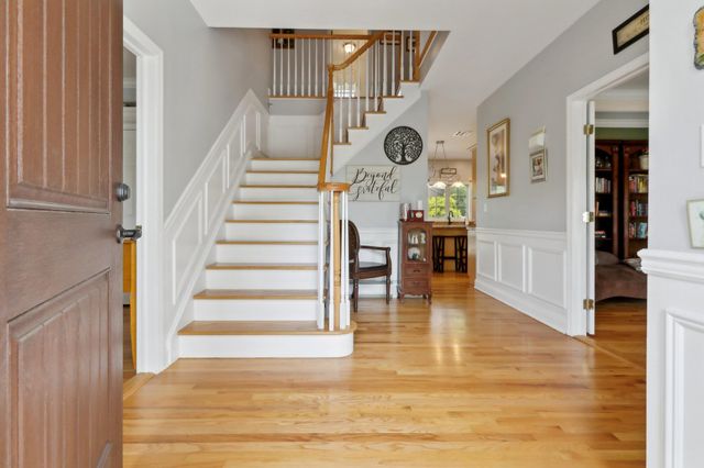 27 Lindbergh Lane, New City, NY 10956