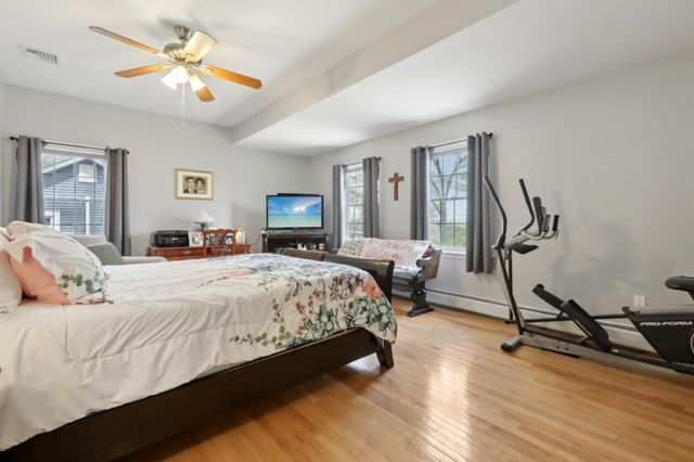 27 Lindbergh Lane, New City, NY 10956