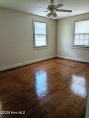 1109 Woodrow Street S, Wilson, NC 27893