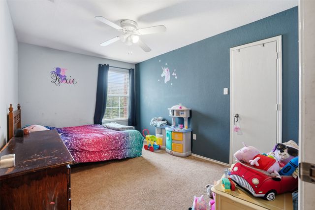 211 Jacinth Lane, Granbury, TX 76049