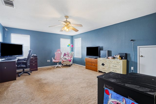 211 Jacinth Lane, Granbury, TX 76049