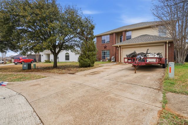 211 Jacinth Lane, Granbury, TX 76049