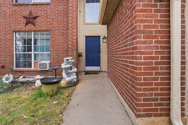 211 Jacinth Lane, Granbury, TX 76049