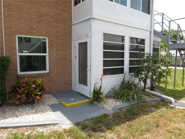 22333 EDGEWATER DRIVE D-5, Punta Gorda, FL 33980