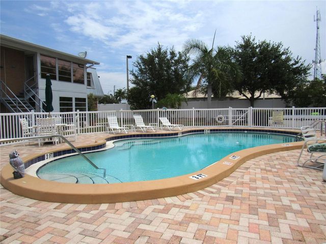 22333 EDGEWATER DRIVE D-5, Punta Gorda, FL 33980