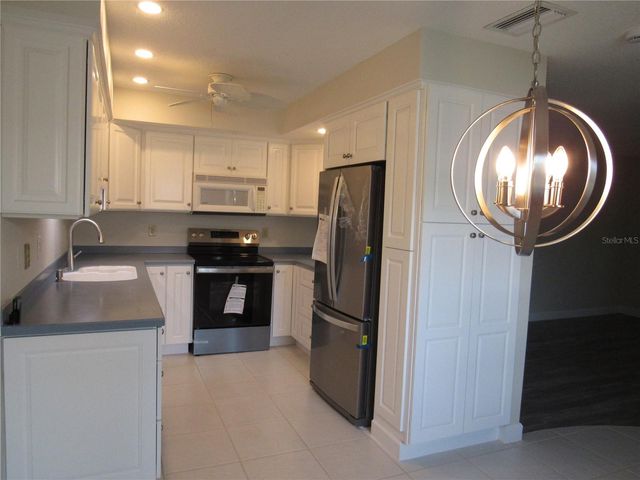 22333 EDGEWATER DRIVE D-5, Punta Gorda, FL 33980