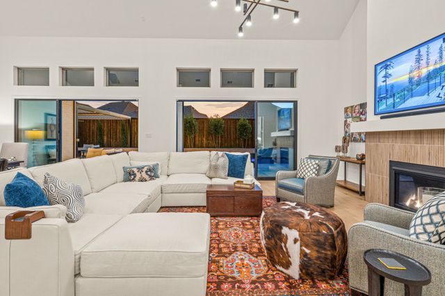 2839 Iris Drive, Trophy Club, TX 76262