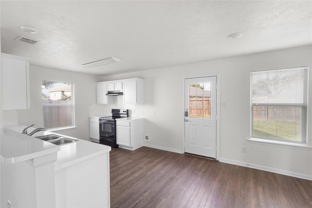 19138 Larkspur Hills Drive, Cypress, TX 77433