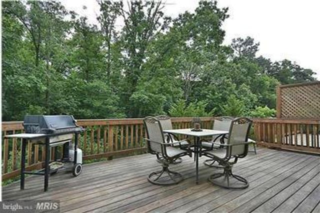 13606 MILLS FARM RD, Rockville, MD 20850