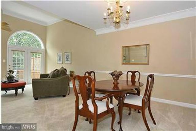 13606 MILLS FARM RD, Rockville, MD 20850