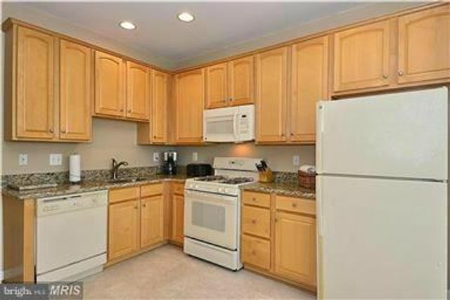 13606 MILLS FARM RD, Rockville, MD 20850