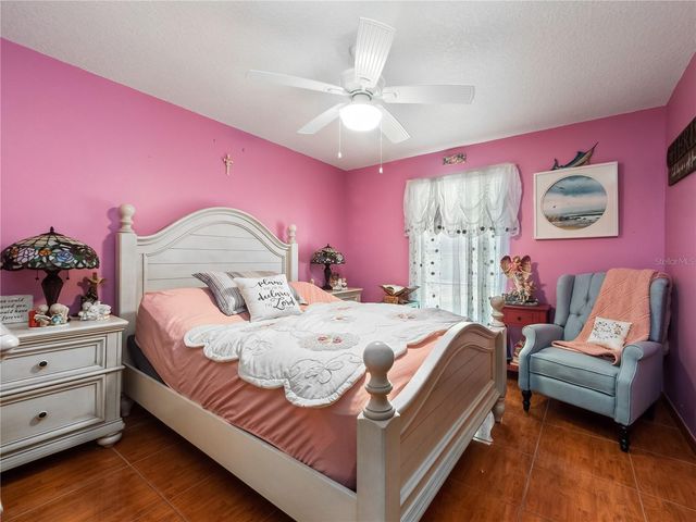 5845 LAKE LIZZIE DRIVE, St Cloud, FL 34771