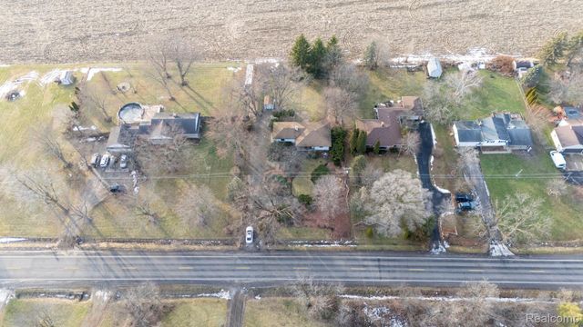 1397 N Seymour Road, Clayton Charter Township, MI 48433